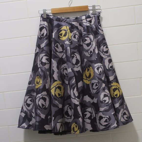 Rajesh Pratap Singh Indian designer embroider midi skirt floral circle S NWT - Picture 1 of 11